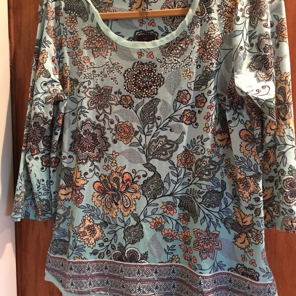 Women’s blouse
